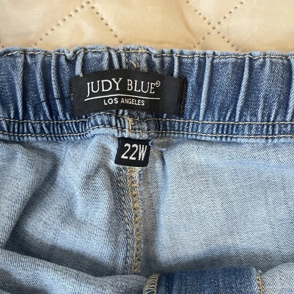 Judy Blue Jeans 22w medium, wide leg, drawstring - Picture 2 of 3